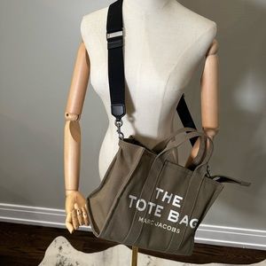 Marc Jacobs The Medium Tote in Slate Green